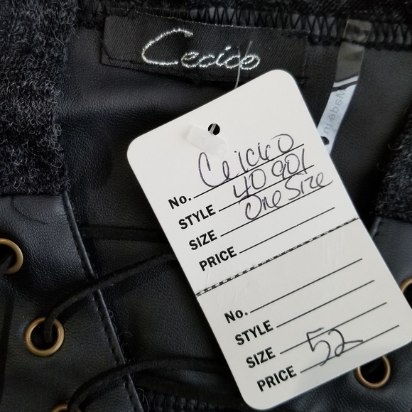 💥NEW💥Cecico Light Weight Poncho Hoodie One Size - Picture 5 of 6